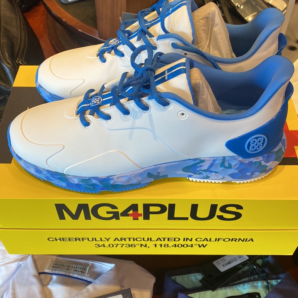 Mens gfore golf shoes -BRAND NEW